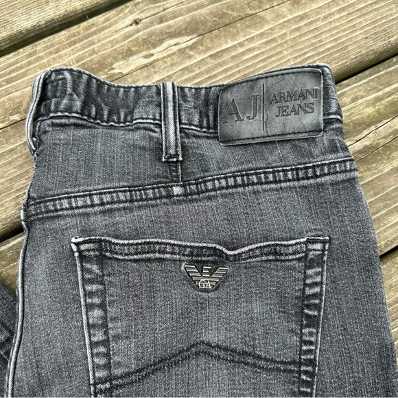 Men’s Armani Black Denim Comfort Fabric Jeans - Picture 2 of 7